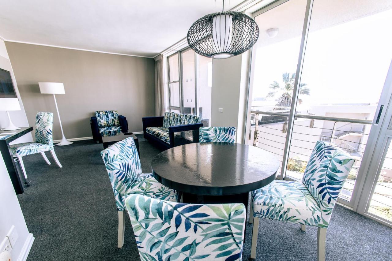 Lagoon Beach Hotel&Spa Kaapstad Buitenkant foto